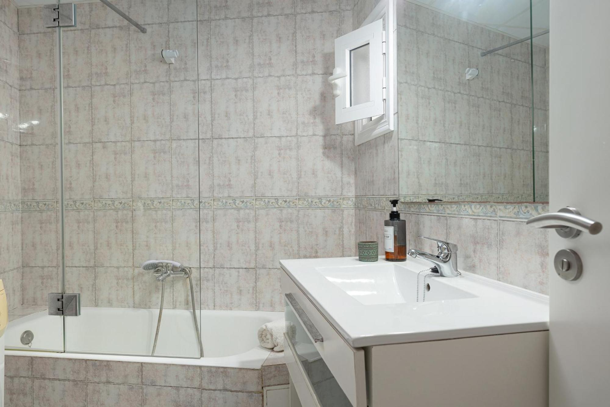 Apartment Xara Torres, At The Beach Of Alcudia Port de Alcudia  Buitenkant foto