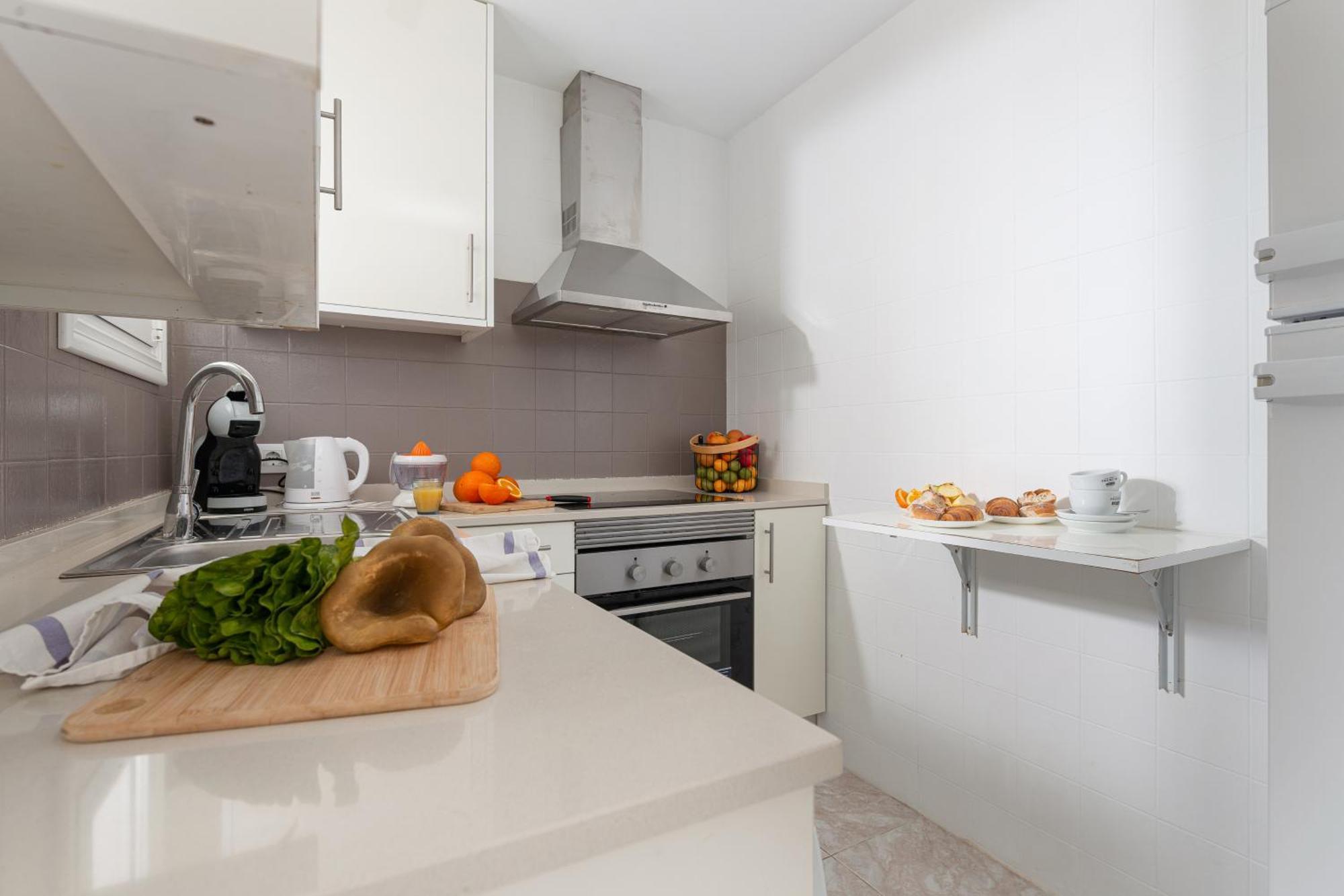 Apartment Xara Torres, At The Beach Of Alcudia Port de Alcudia  Buitenkant foto