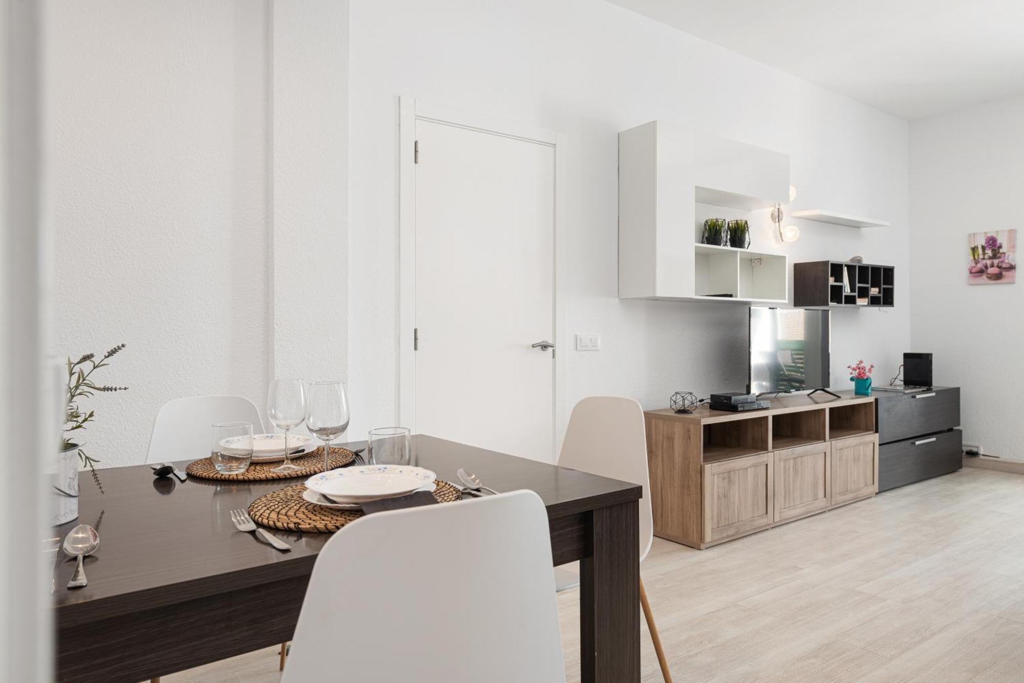 Apartment Xara Torres, At The Beach Of Alcudia Port de Alcudia  Buitenkant foto